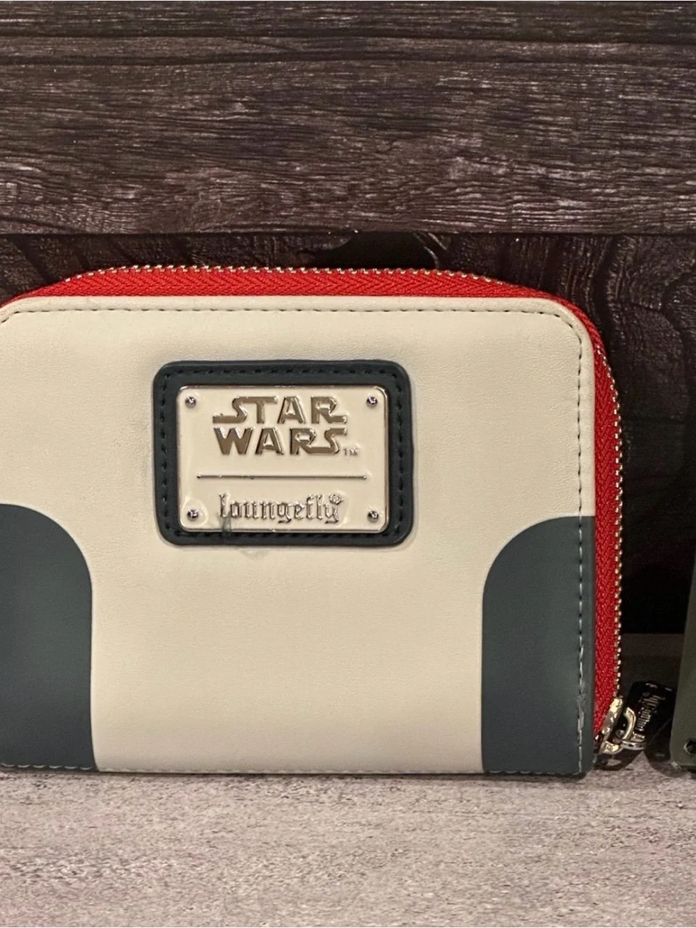 Loungefly Star Wars White & Gray Wallet with Red Zip